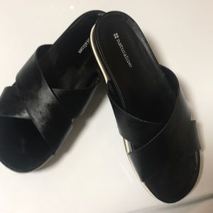 naturalizer black sandals
